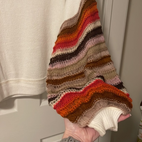 Free People “Cha Cha” Balloon Sleeve Top - Picture 8 of 15